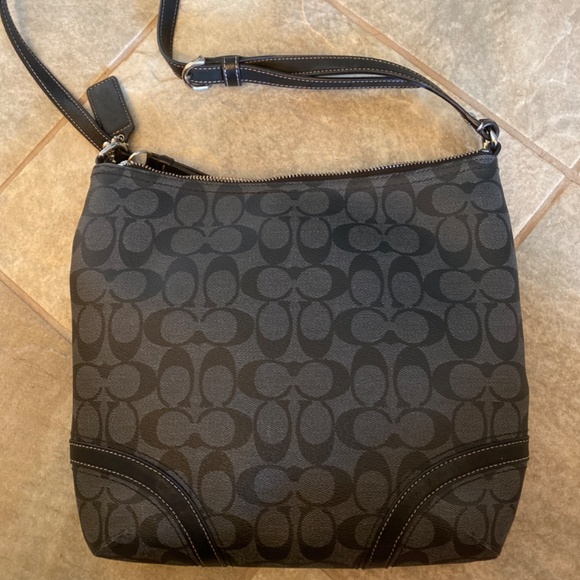 Coach Peyton crossbody silver grey black F18926 - Picture 2 of 3